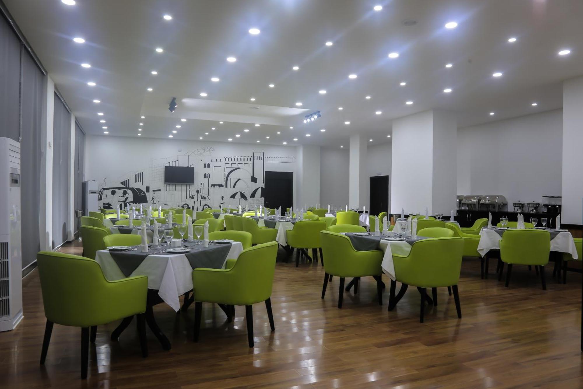 BON Hotel Ikeja Residence Exterior foto