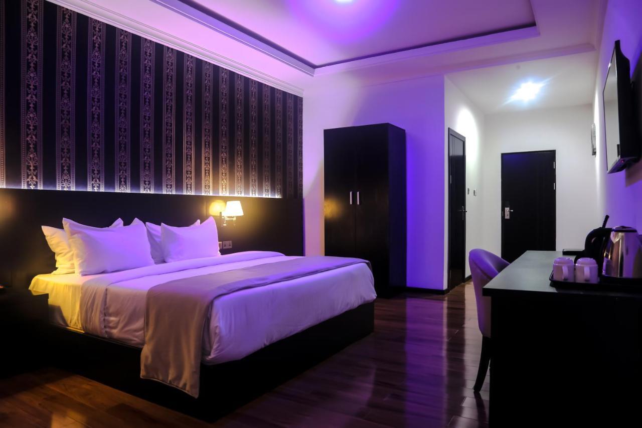 BON Hotel Ikeja Residence Exterior foto